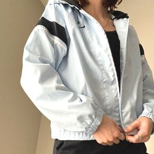 Nike Windbreaker Size M